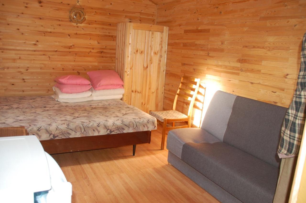 Edmundas Palanga Luaran gambar
